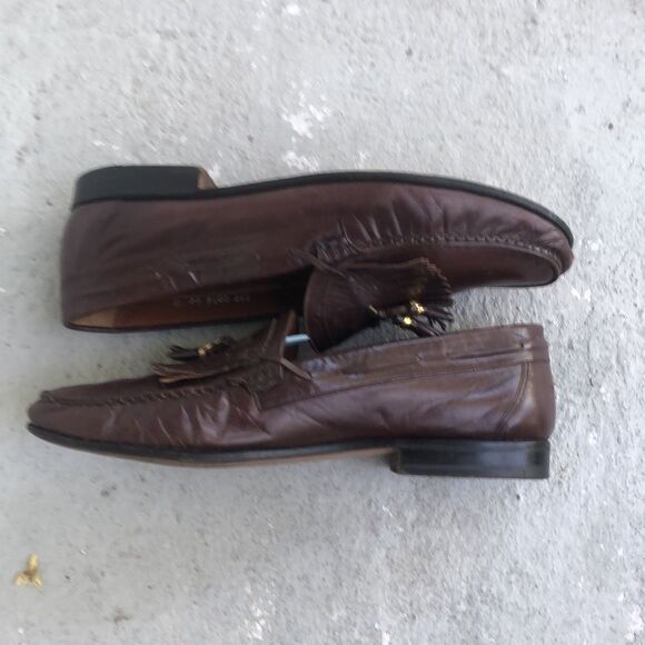 Gucci Loafers - Picture 4 of 10